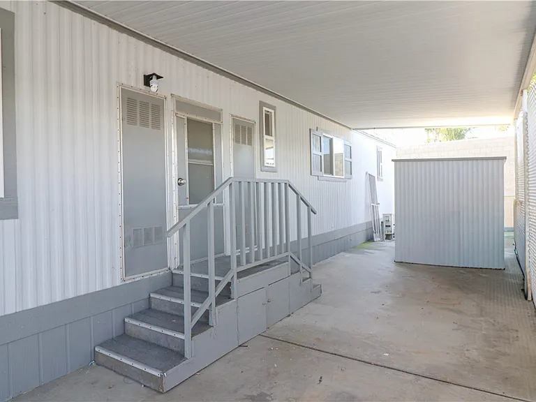 5001 W Florida Ave #129 — Photo 2
