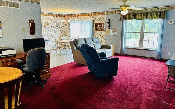 5th image of 106 Belle Ave