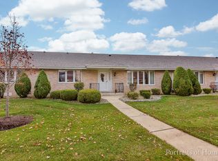 10553 Lynn Dr #120, Orland Park, IL 60467