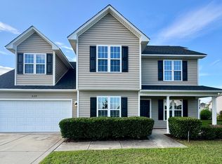 2132 Yellowbrick Rd, Fayetteville, NC 28314