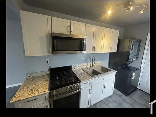 2531 Frisco Ave — Photo 5