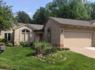 43064 W Kirkwood Dr, Clinton Township, MI 48038
