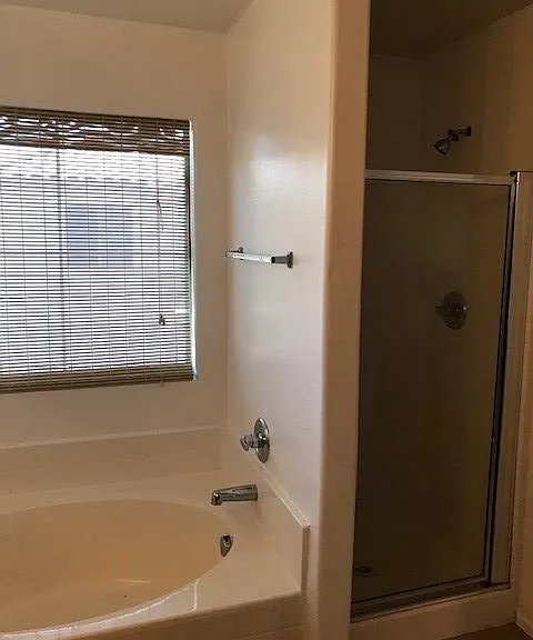 6908 S 7th Ln — Photo 11