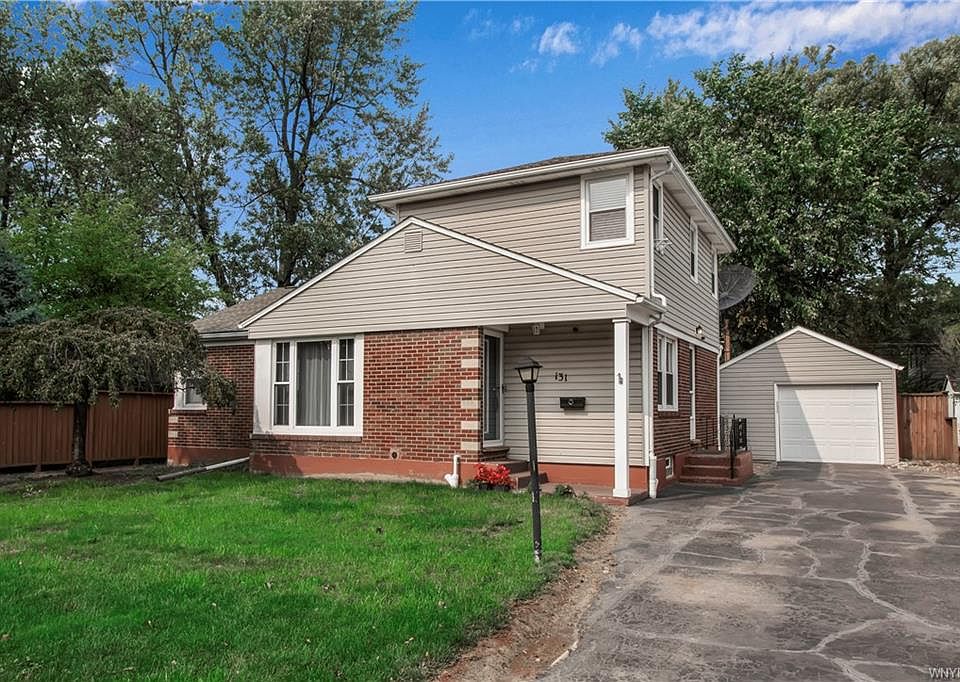 1st image of 131 Jasper Dr