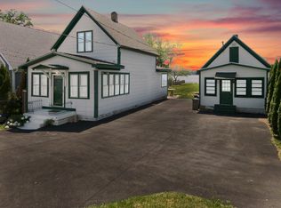 168 Eagle Point Rd, Fox Lake, IL 60020