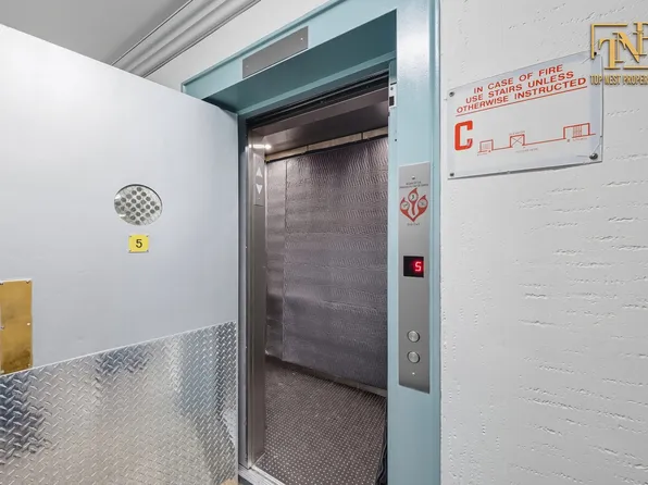 2310 Ocean Parkway image 19 of 23