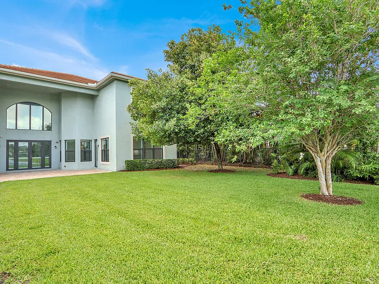 16590 Germaine Dr — Photo 51
