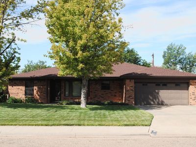 613 Pear Ave, Dumas, TX, 79029