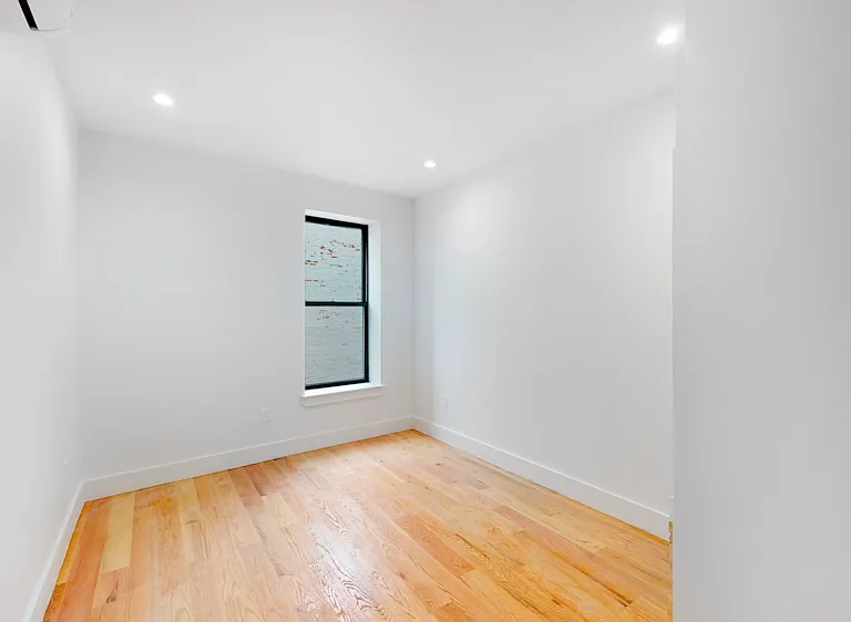 1250 Flatbush Ave #2 — Photo 9