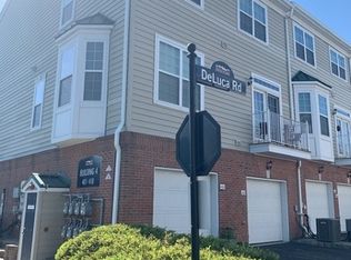 412 De Luca Rd #412, Newark, NJ 07104