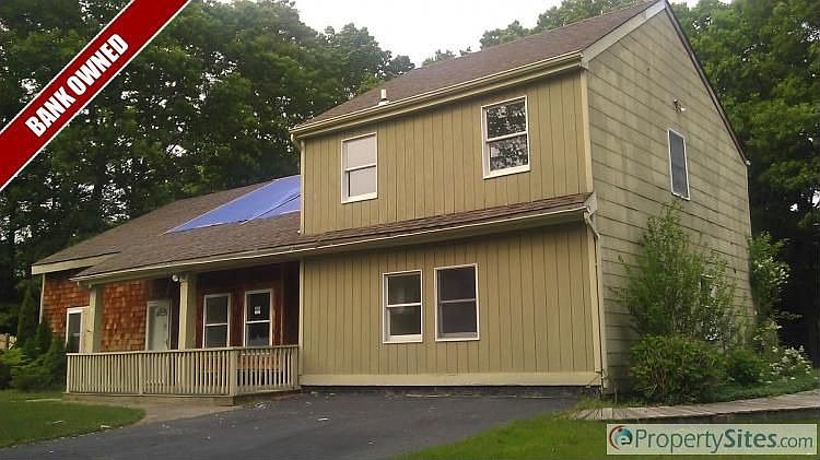 1st image of 11 Yosemite Ln