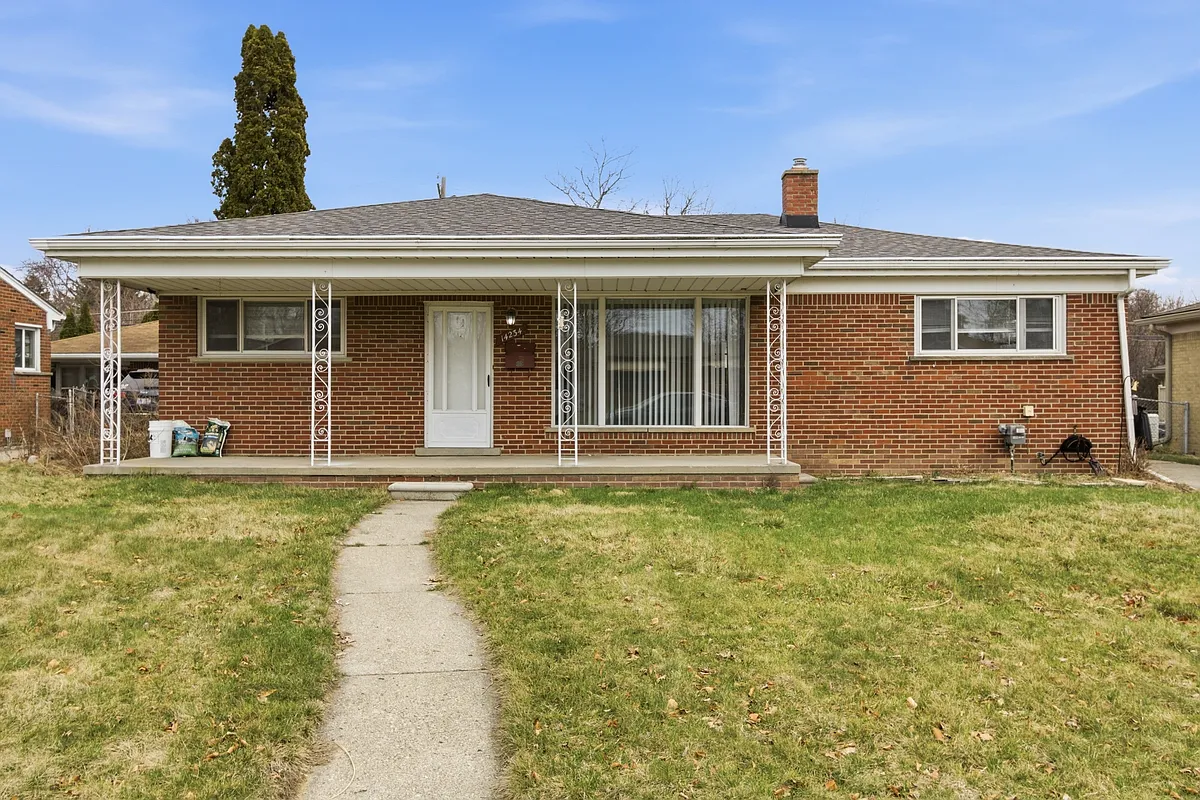 Building Photo - 14234 Arcola St