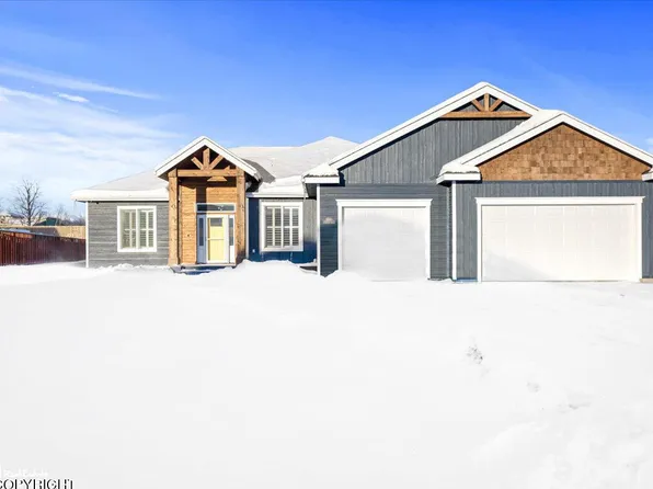 6949 E Gateway Dr, Palmer, AK 99645