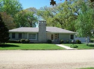 607 Timberlane, Oregon, IL 61061