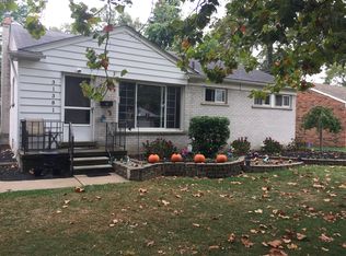 31381 Westfield St, Livonia, MI 48150