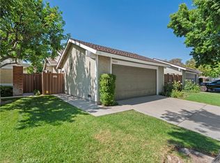16623 Shinedale Dr, Santa Clarita, CA 91387