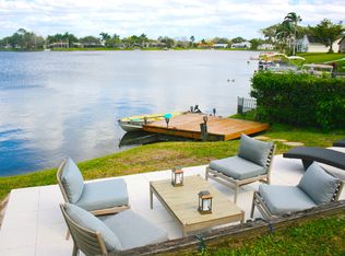 12744 Meadowbreeze Dr, Wellington, FL 33414