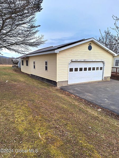 2nd image of 15 Baldwin Corners Road