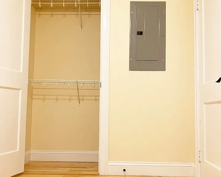 6 Chase St #8 — Photo 12