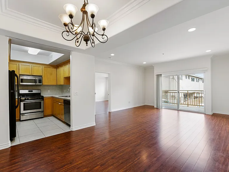 3328 Oakhurst Ave — Photo 14