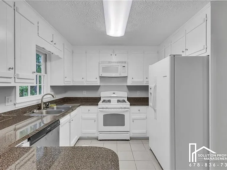 4899 Raven Way NE — Photo 6