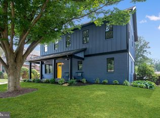 8010 Bainbridge Rd, Alexandria, VA 22308