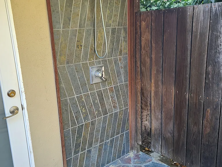 6018 S Le Doux Rd — Photo 37