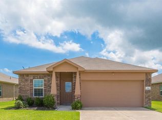 2214 Emerald Ln, Texas City, TX 77591