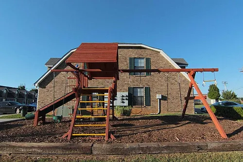 Fairway Meadows Townhomes Photo 1