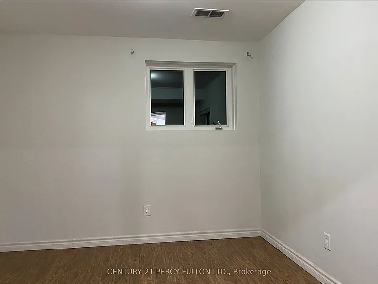 2359 Pilgrim Sq #BASEMENT — Photo 10