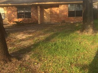 2913 Indiana Ave, Bryan, TX 77803
