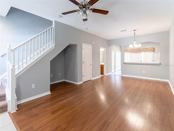 4th image of 12715 Kings Crossing Dr