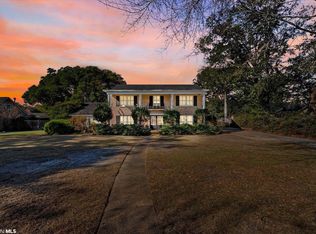 616 Cumberland Rd E, Mobile, AL 36608