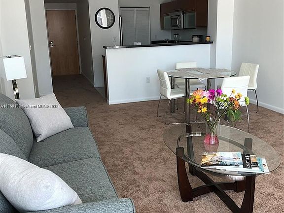 2nd image of 244 Biscayne Blvd APT 1905