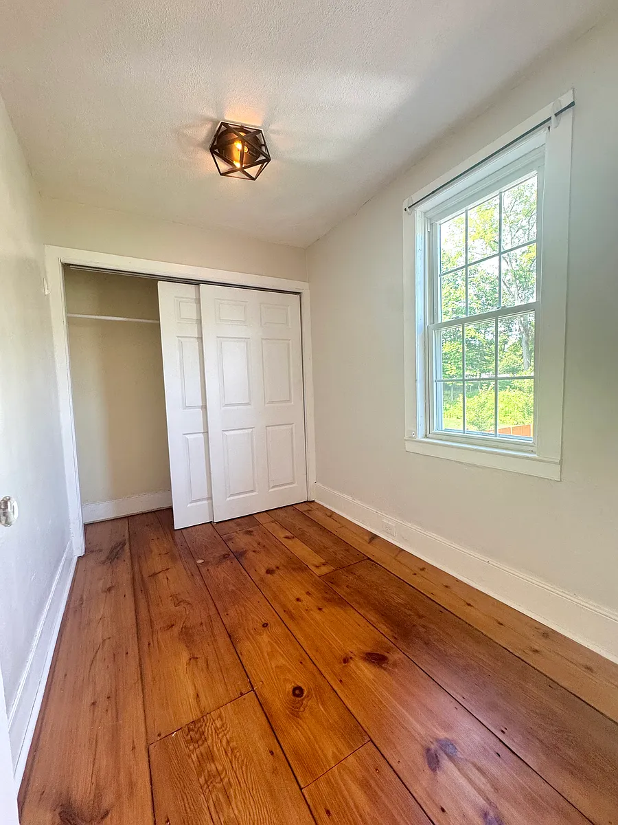 Building Photo - 567 Little York Springmills Rd #2
