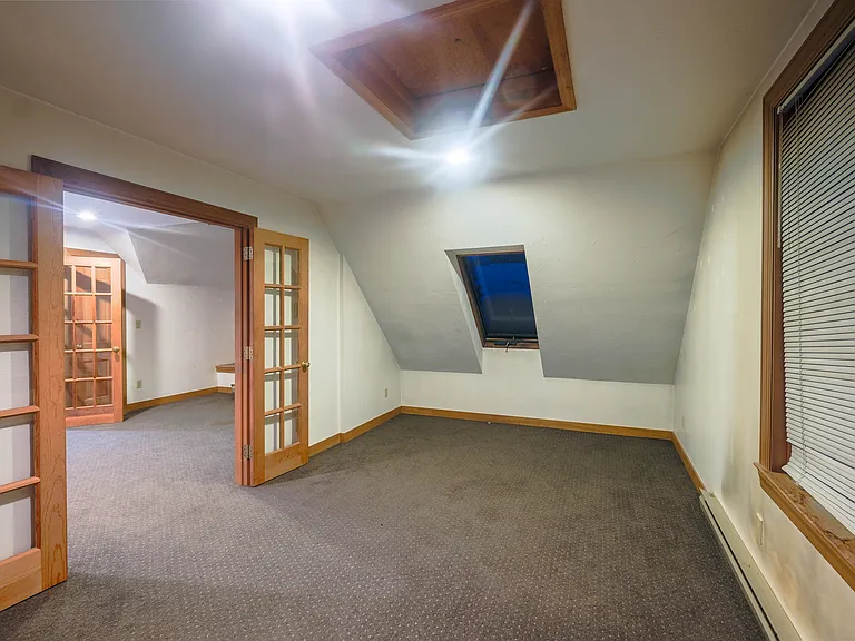 76 Walnut St — Photo 36