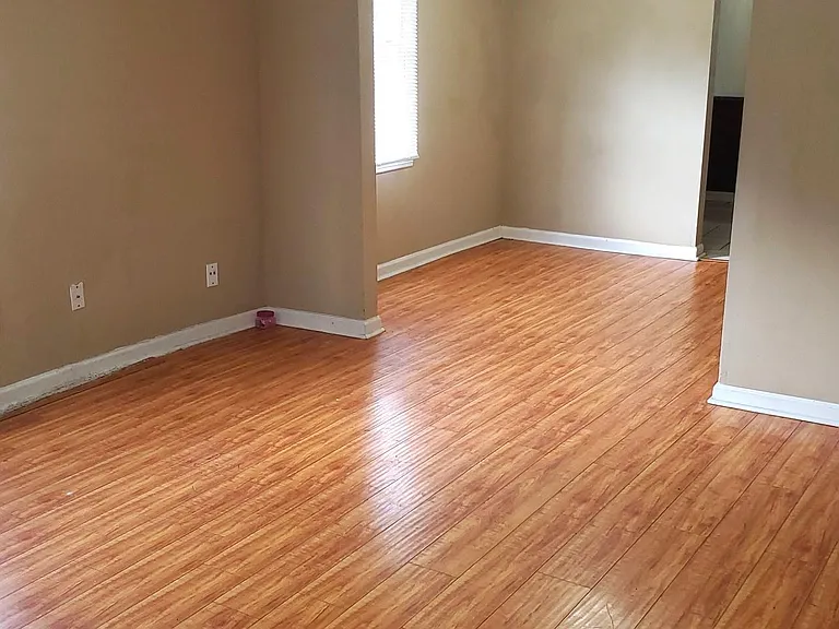 4515 White Rock St — Photo 2
