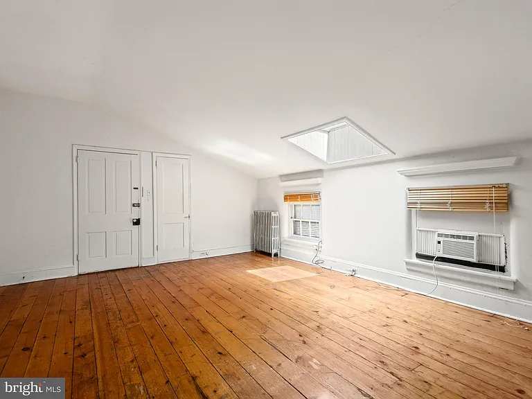 318 N Matlack St #3R — Photo 11