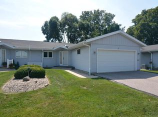 1720 Elizabeth St APT 3, Baraboo, WI 53913