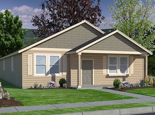 3735 SW Lava Pl, Redmond, OR 97756