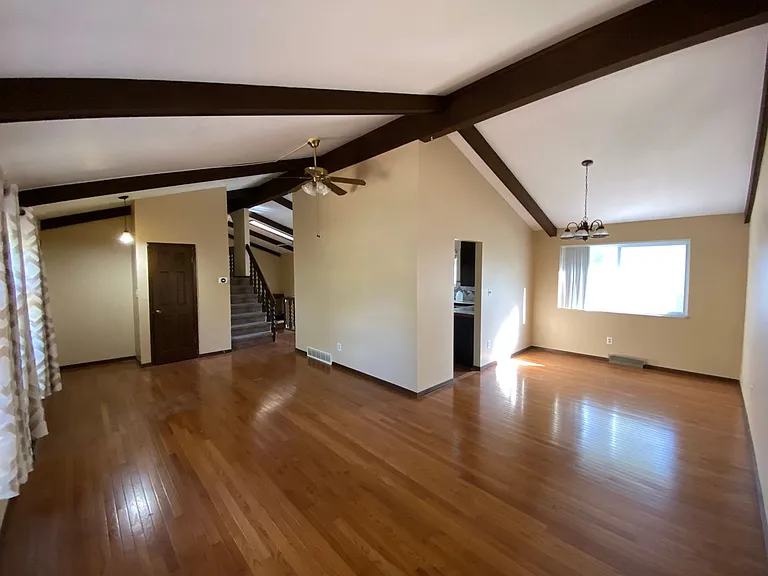 1632 S Macon St — Photo 5