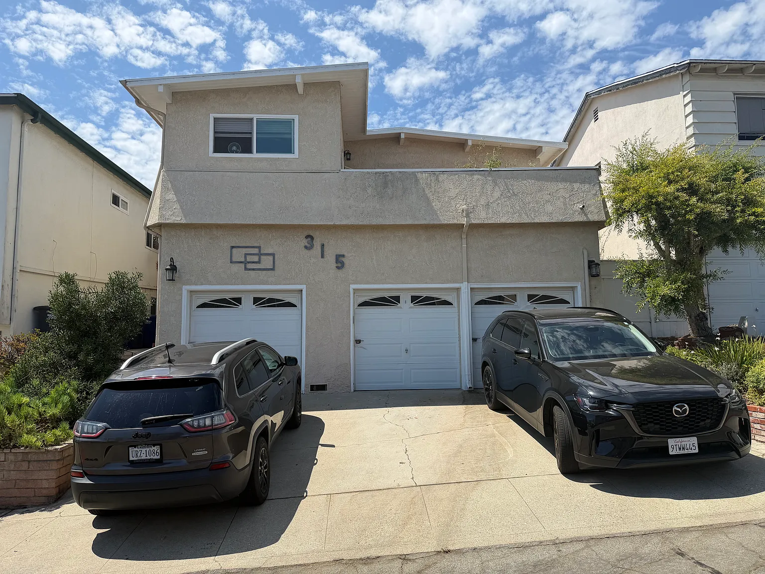 3 bed, 1200 sqft, $4,295 — Photo 1