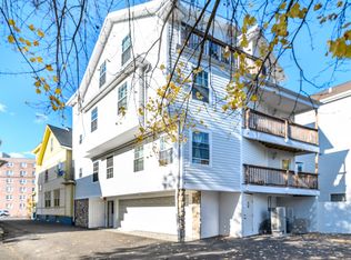 159 Grove St #C, Stamford, CT 06901