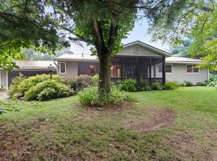 1184 James Rd, Granville, OH 43023