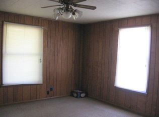 1447 Woodley Ave, Terre Haute, IN 47804