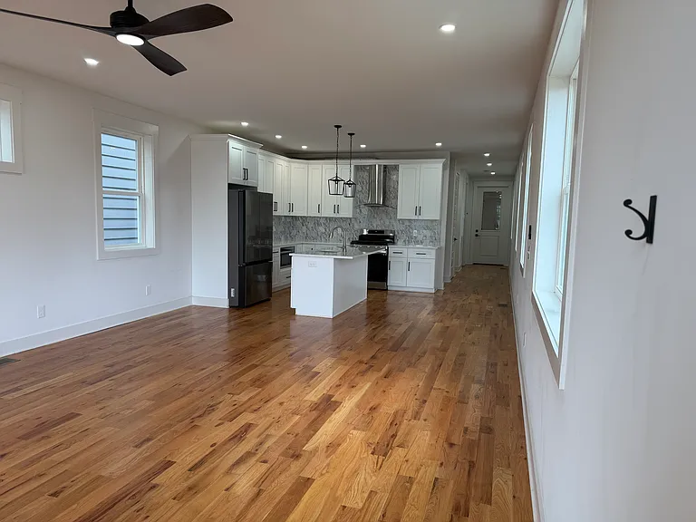 1602A Litton Ave — Photo 3