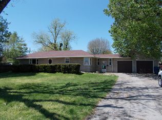 236 Highland Ave, Sellersburg, IN 47172