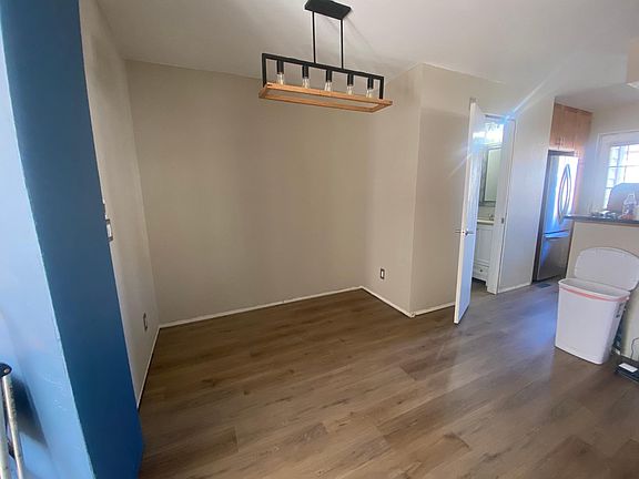 Dining room off kitchen