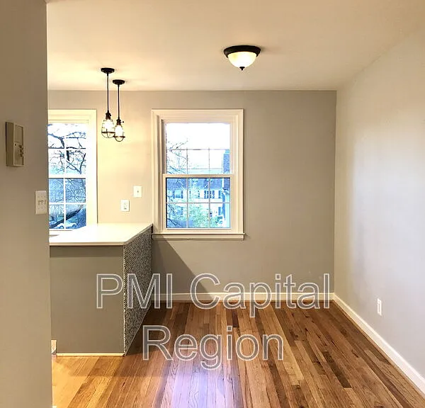 2211 Washington Ave #203 — Photo 5