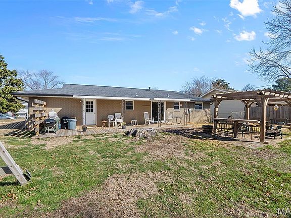 5th image of 1823 Lawanda Dr